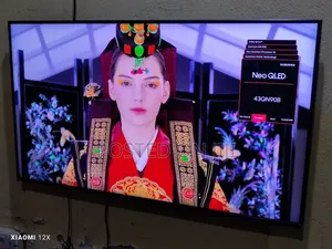 43" Samsung Neo QLED 4K QN90B Bezel-Less Gaming Smart TV (2022)
