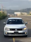 Volkswagen Jetta 2017 Grey - 2