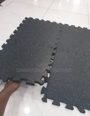 15mm Thick Rubber Interlocking Mat - Brand New