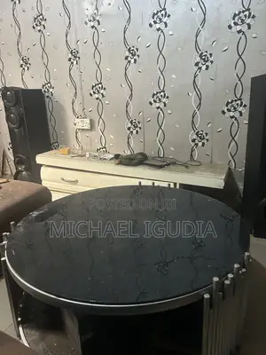 Center Table with 3 Stools (Used)