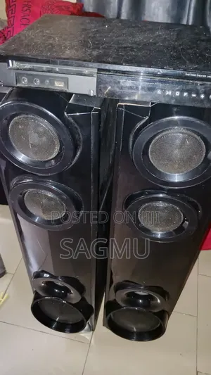 Used 1000W LG Home Theater System