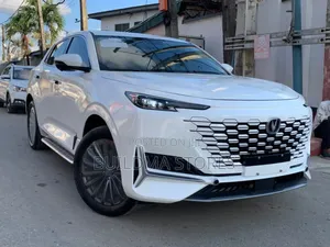 2022 Changan UNI-K 2.0 Petrol AWD SUV White