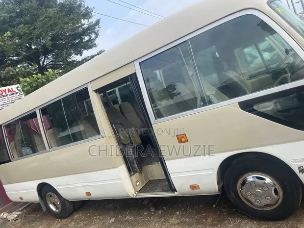 Toyota Coaster Bus 2017 Zinare - 1