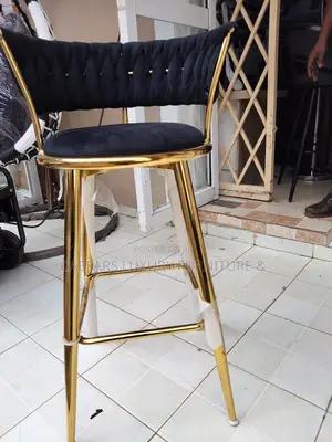 Sabon Babban Tabarma na Bar tare da Hannun Saka da Kafa Zinariya
