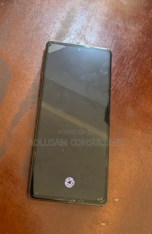 Tecno Camon 40 256GB Blue - 1