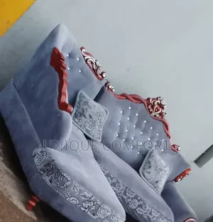 Sofa Royal Mai Girman Jirgin Sama Mai Rufi