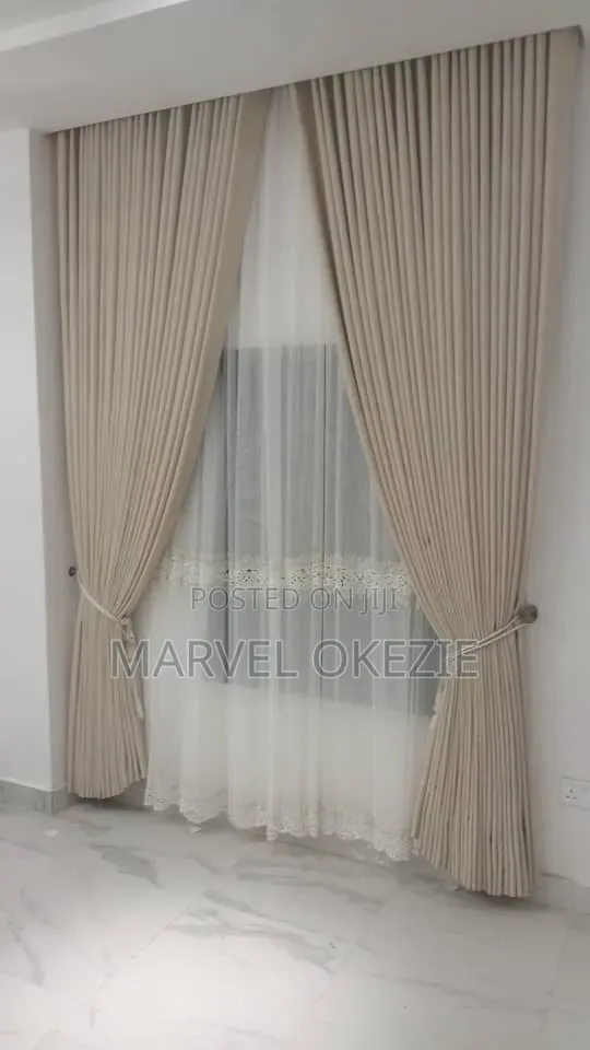 Deco Brand Elegant Curtains - Multicolor - 1