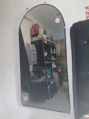 Home Interiors Babban Madubi Mai Dauraye