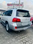 Lexus LX 570 2010 Silver - 2