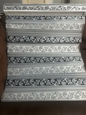 Home Interiors Window Blinds - Used