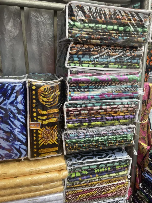 Kampala Fabric - Mai Launuka Da Yawa, Sabo - 1