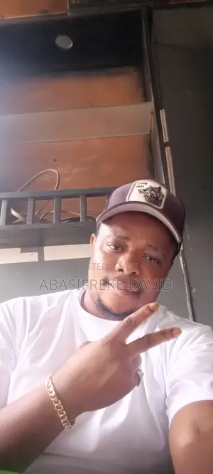 Shugaba David - Kwararren Mai Girki da Gasa