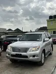 Lexus LX 570 2010 Silver - 1