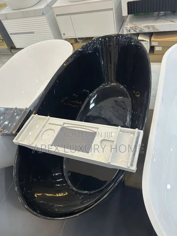 Master Acrylic Freestanding Bathtub - Black - 1