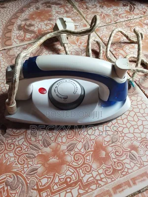 Sokany Portable Traveller's Iron (Used)