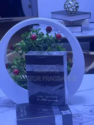 Ramz Perfume daga Lattafa (Unisex)
