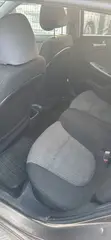 2012 Hyundai Accent SE Automatic Hatchback - 5