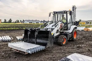 Bobcat B750 Backhoe Loader - Sabon Kaya