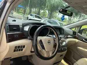 Nissan Quest SL 2013 Zinari