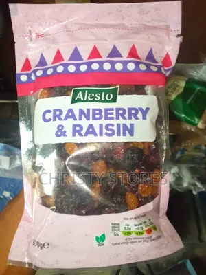 Cranberries and Raisins for Baking