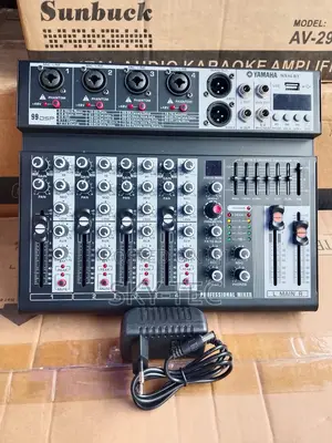 Original Yamaha 4-Channel Mixer da EQ, Bluetooth, USB