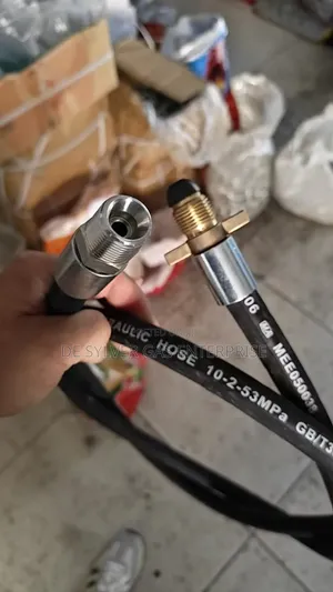 Black Util and Nido Gas Filling Hose