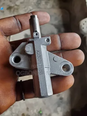 Chain Adjuster na Toyota Camry & RAV4 (2018)