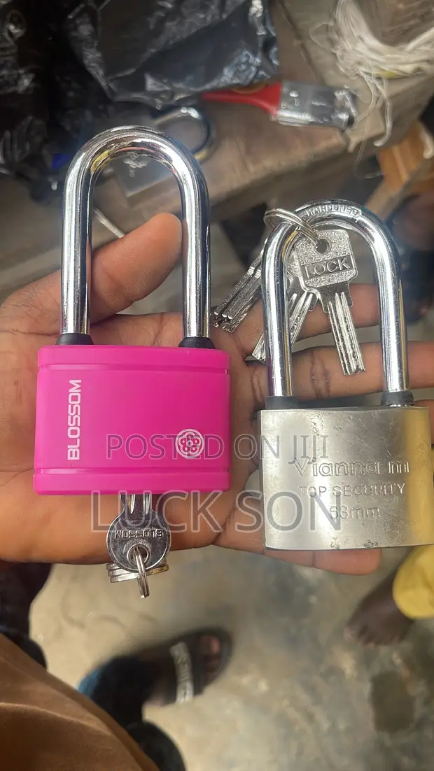 63" Blossoms Padlock - 1