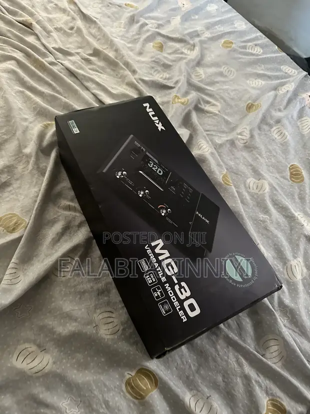 NUX MG-30 Guitar Multi-Effect Pedal - 1
