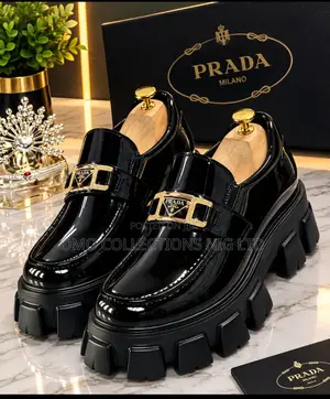 Prada Luxury Black Patent Leather Loafers - Sabon Salo, Cikin Kuti
