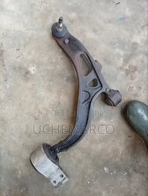 Ford Explorer Low Arm (2012-2017) - Na Amfani