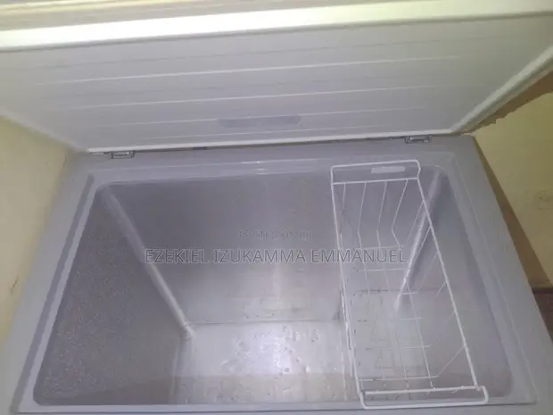 Hisense 200L Deep Freezer - 1