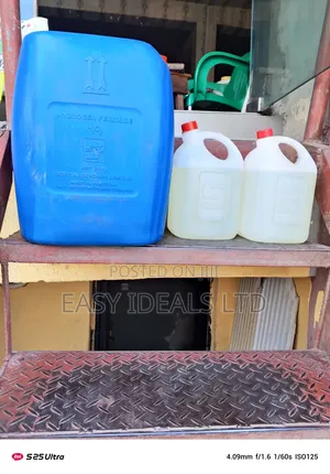 Hydrochloric Acid (Tile Cleaner)