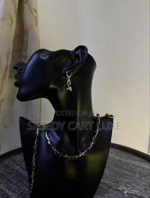 Kayan Kwalliya na Alloy Mai Furanni