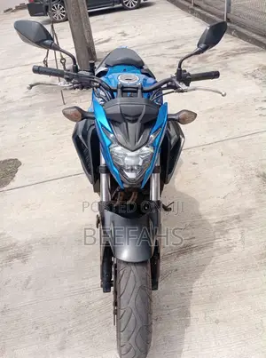 Honda CB 500 2022 Blue