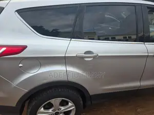 Ford Escape SE SUV AWD na 2014