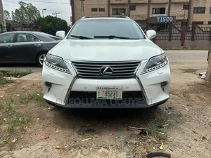 Lexus RX 350 2013 Fari