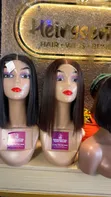 Gashin Kayan Kwalliya na Kim K Closure tare da 10" Bone Straight na Vietnamese - 3