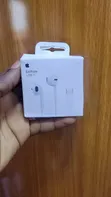 Apple EarPods da aka haɗa da Lightning - 2