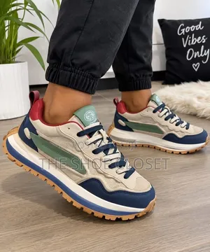 Brand New Balance 327 Casual Sneakers - Size 44