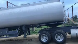 Mack CH Tank Truck (Foreign Used)