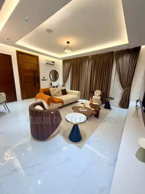 Clean 3 Bedroom Apartment for Short Let in Ikeja