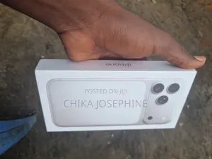 New Apple iPhone 17 Pro Max 1TB White