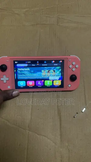 Nintendo Switch Lite Mai Hacked - Dual Boot Android & Switch OS
