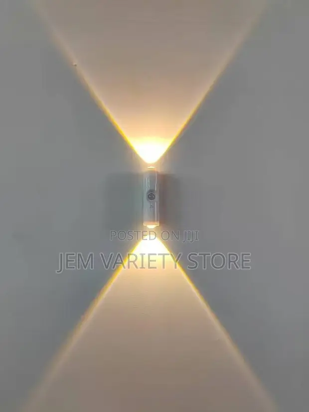 Magnetic Wall Light - 1
