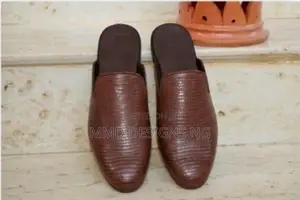 MMD Savannah Scales Men's Brown Textured Mules
