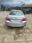 Nissan Altima 2017 Silver - 1