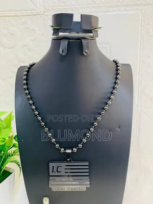 Iyoo Cartel Necklace - Bakin Karfe