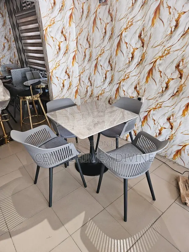 Brand New Home Interiors Dining Set (4 Seater, Square) - 1