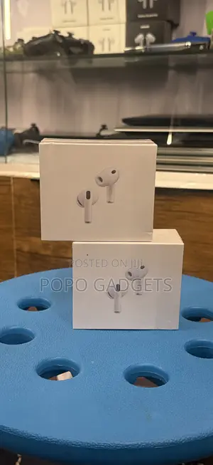 AirPods Pro 3 (Prototype)